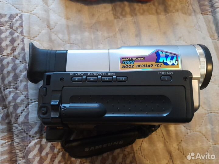 Видеокамера кассетная Samsung vp-L800