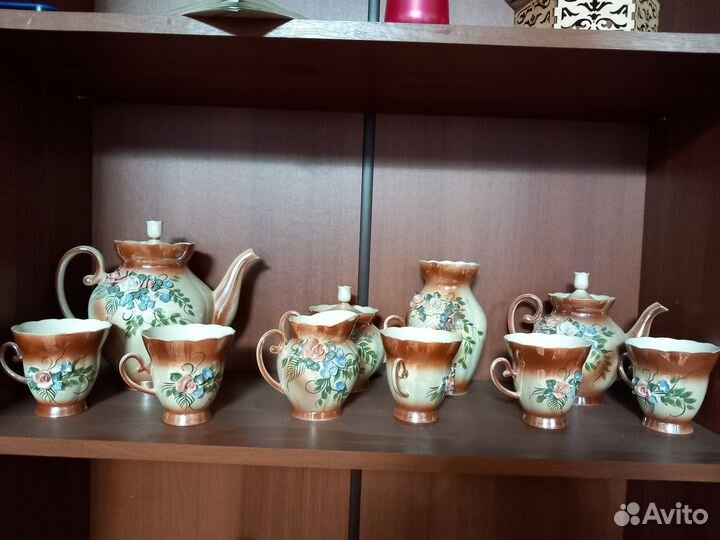 Фарфоровый сервиз