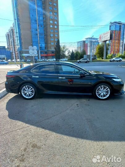 Toyota Camry 2.5 AT, 2020, 82 000 км