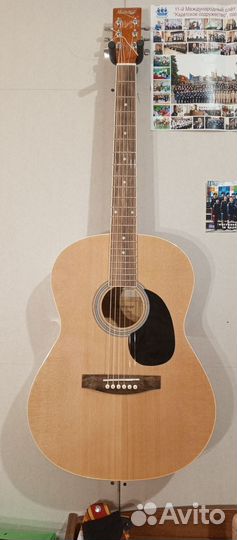 Акустическая гитара