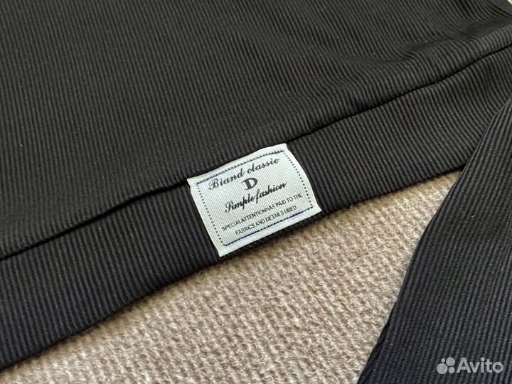 Спортивный костюм в рубчик женский 42 р новый