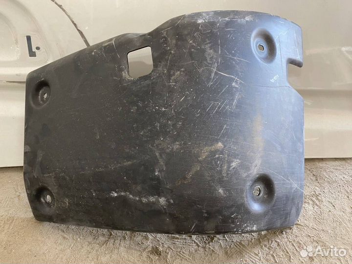 Угол бампера Renault T 7482304801