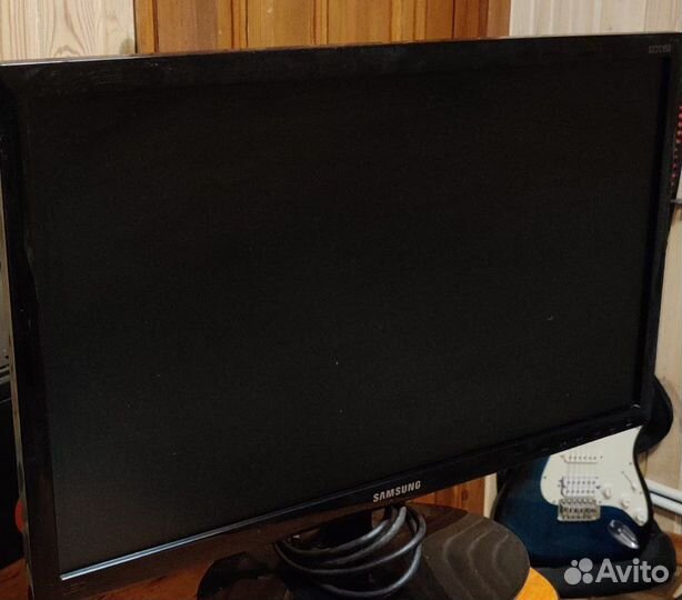 Монитор Samsung