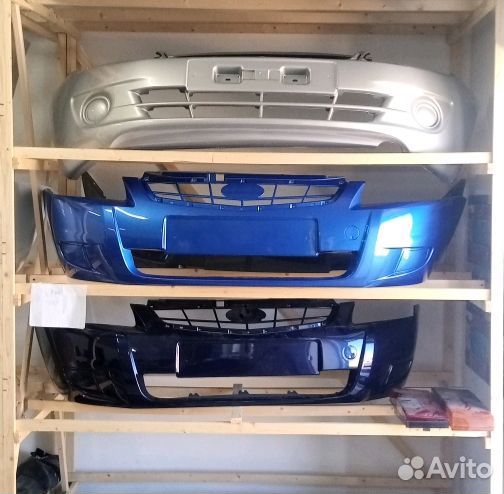 Бампер на приору перед цвет(голубая планета )