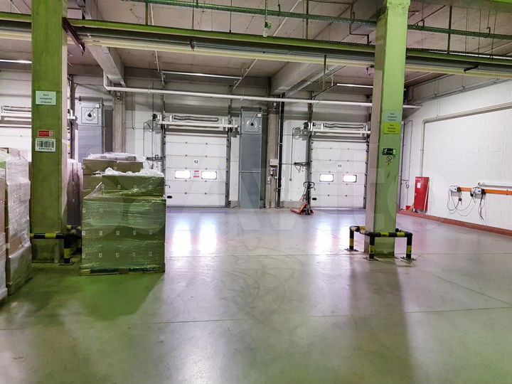 Складское помещение, 8700 м²