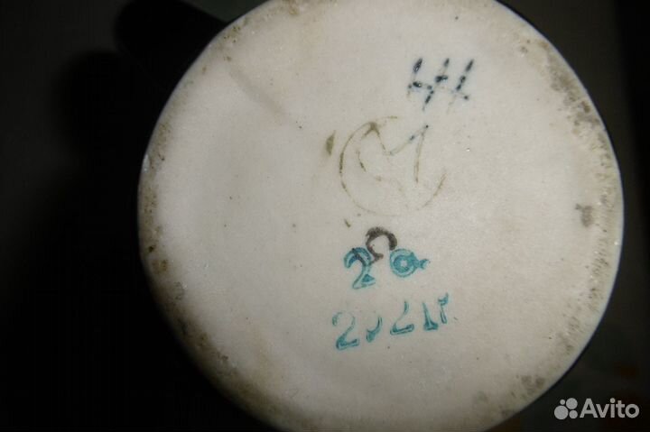 Кувшинчик старинный фарфоровый родом с Сев Кавказа