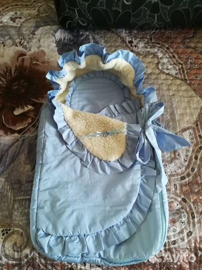 Продам меховой конверт