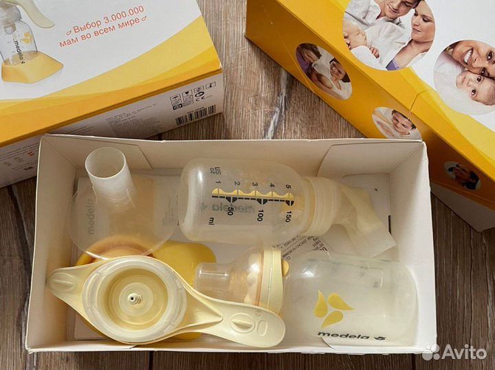 Молокоотсос medela ручной