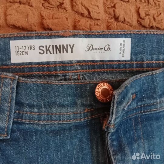 Джинсы, брюки