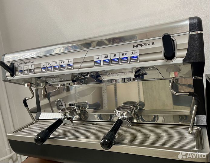 Кофемашина nuova simonelli appia 2