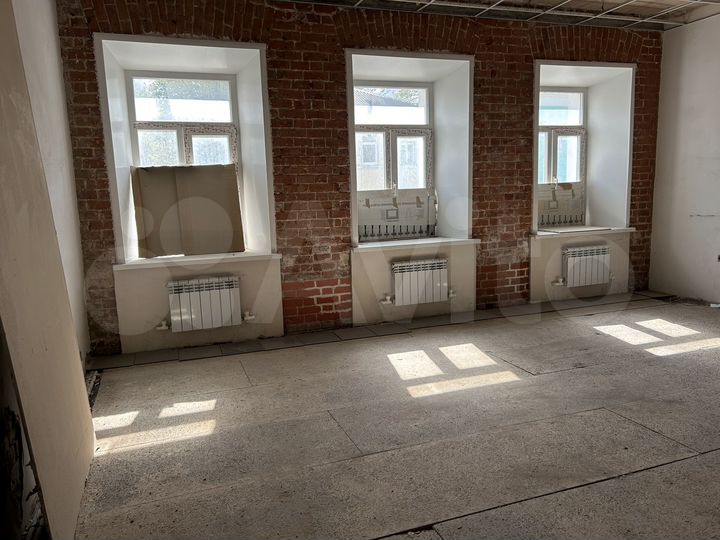 Торговая площадь, 63 м²