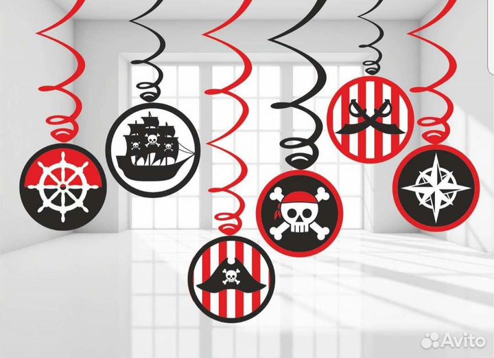 Стаканы, тарелки, салфетки, гирлянды пираты
