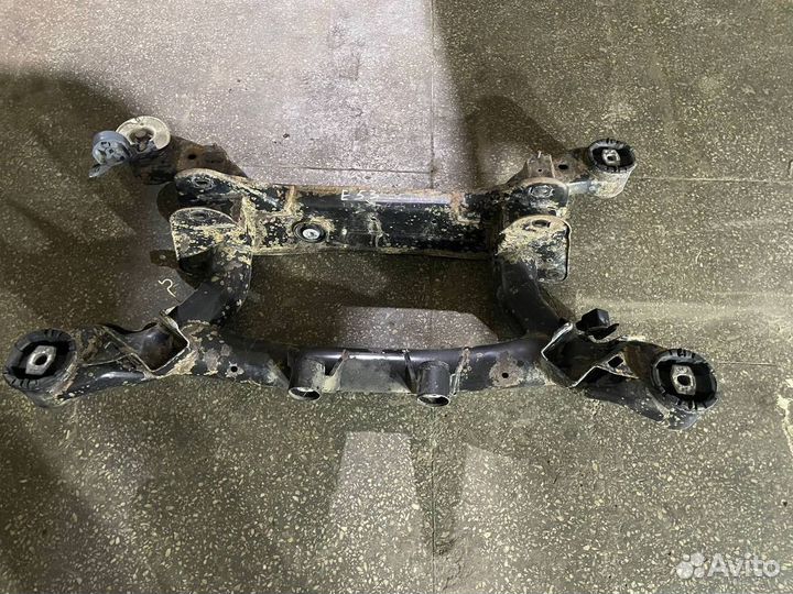 Балка задняя BMW X5