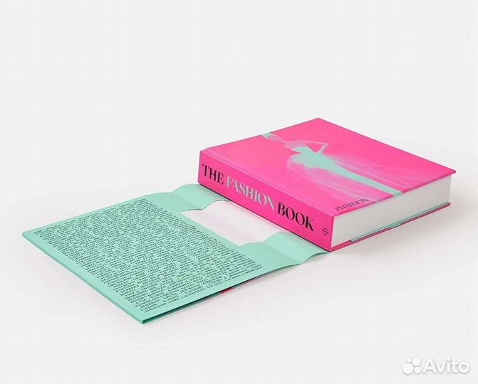 Книга The Fashion Book