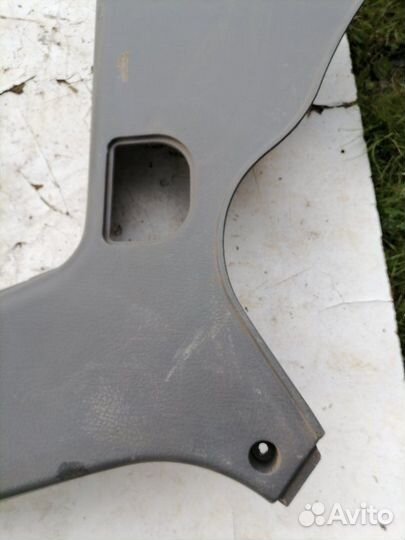 Обшивка багажника правая Kia Sportage grand FE 2.0