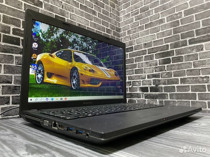 Мощный ноутбук Lenovo SSD