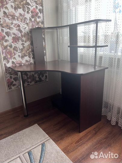 Компьютерный стол бу