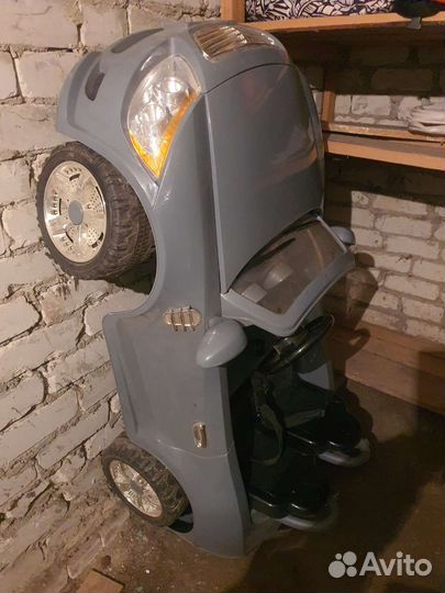 Детский автомобиль на аккумуляторе