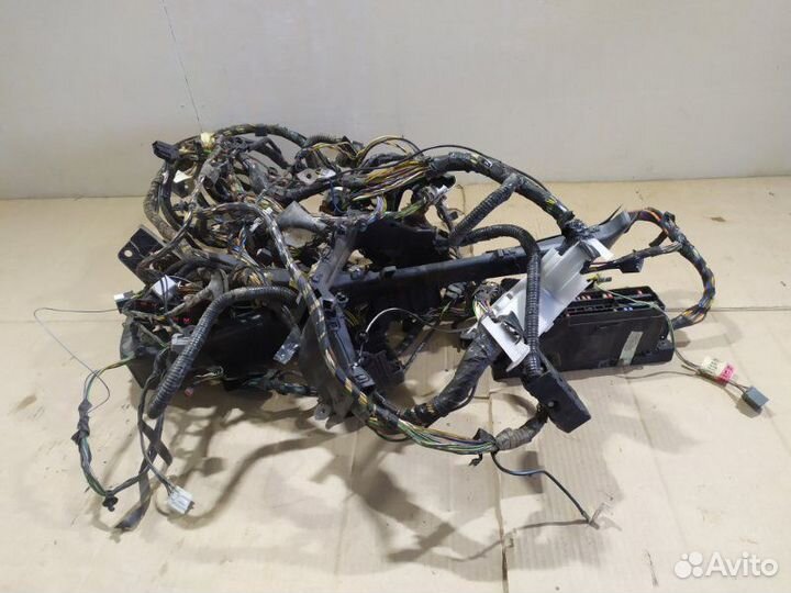 Проводка салона Ford Focus 3 седан 1.6