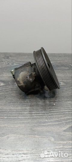 Насос гидроусилителя руля Opel Omega B 1994