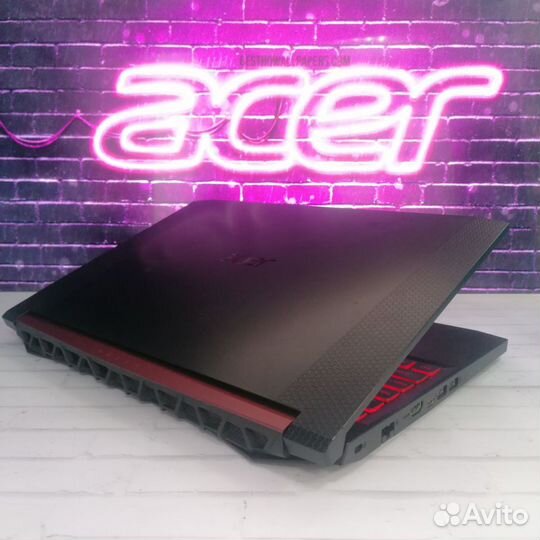 Ноутбук Acer игровой (1429 Н)