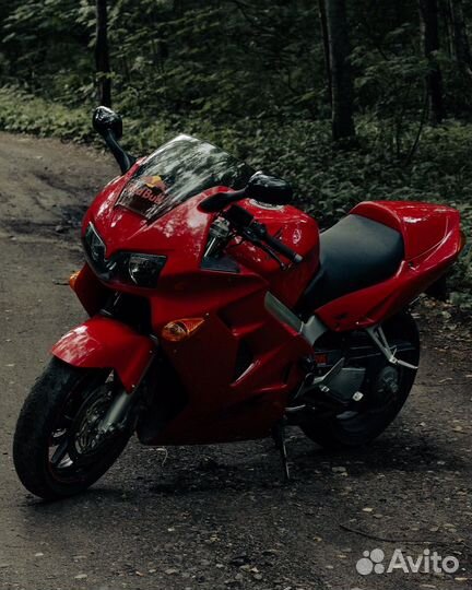 Honda VFR 800
