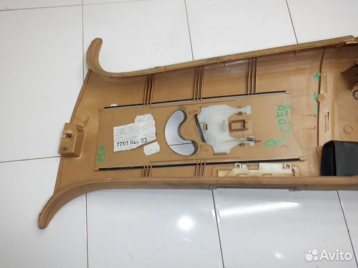 Обшивка стойки средней Porsche Cayenne