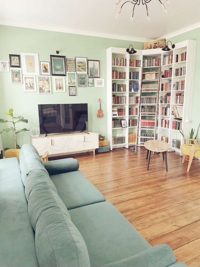 2-к. квартира, 75 м², 2/2 эт.