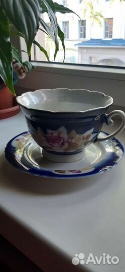 Фарфоровая чайная пара