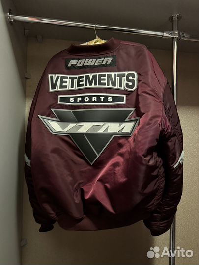 Vetements Racing Bomber Alpha Industries