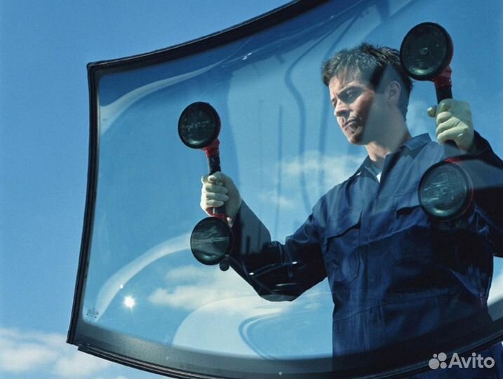 Лобовое стекло Митсубиси Лансер