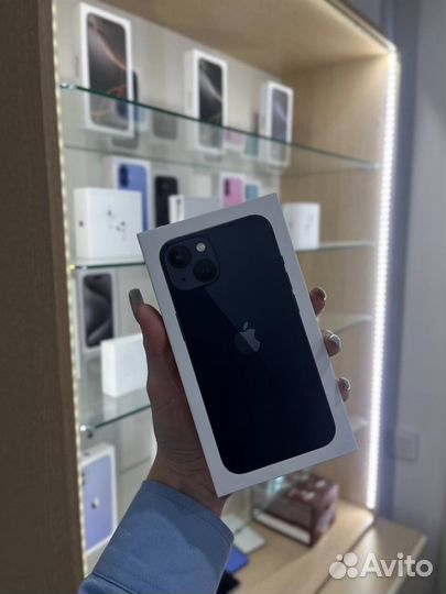 iPhone 13, 128 ГБ