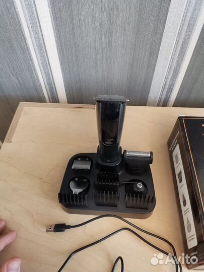 Триммер 11 в 1 для бороды и усов