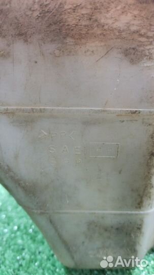 Бачок расширительный Mitsubishi Galant седан 2.0