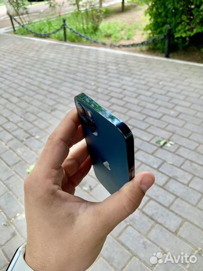 iPhone 12 Pro, 256 ГБ