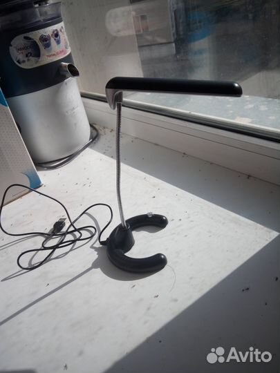 Настольные светильники