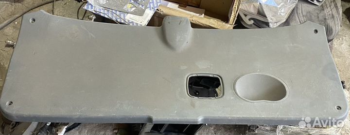 Обшивка крышки багажника Hyundai Santa Fe