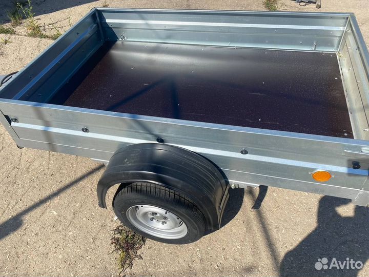 Прицеп легковой одноосный 2 м на 1,3 м