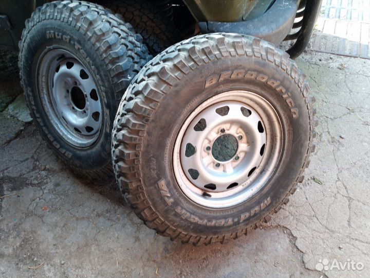 R16 Bfgoodrich Mud-Terrain T/A KM 235/85, PCD 5x139.7 DIA 108