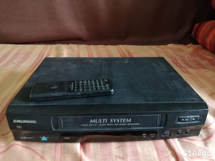 Видеомагнитофон Grundig GR522 GX4