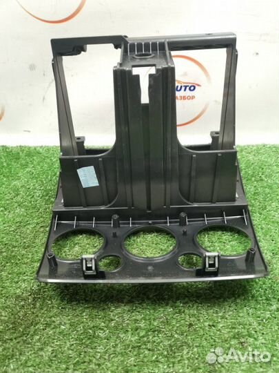 Рамка магнитолы Ford Fusion 1.6 fyja 2008