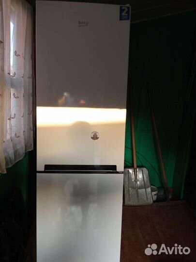 Холодильник как новый