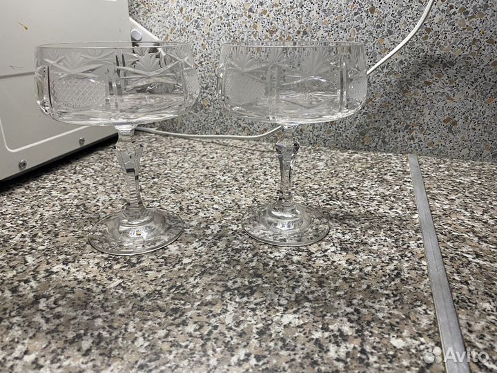 Графины, креманки, вазы, конфетницы хрустальные
