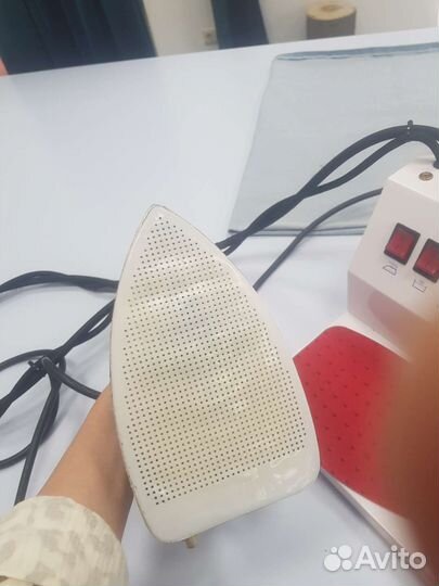 Утюг с парогенератором промышленный