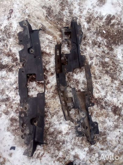 Chevrolet aveo т300 пластик замка капота