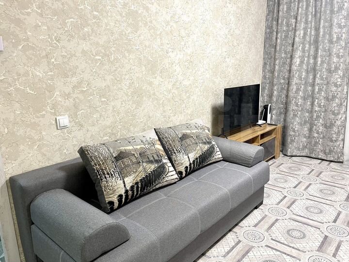 2-к. квартира, 46 м², 7/17 эт.