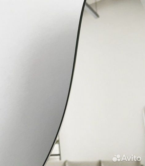 Зеркало настенное