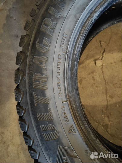 Goodyear UltraGrip Ice Arctic SUV 225/65 R17 102T