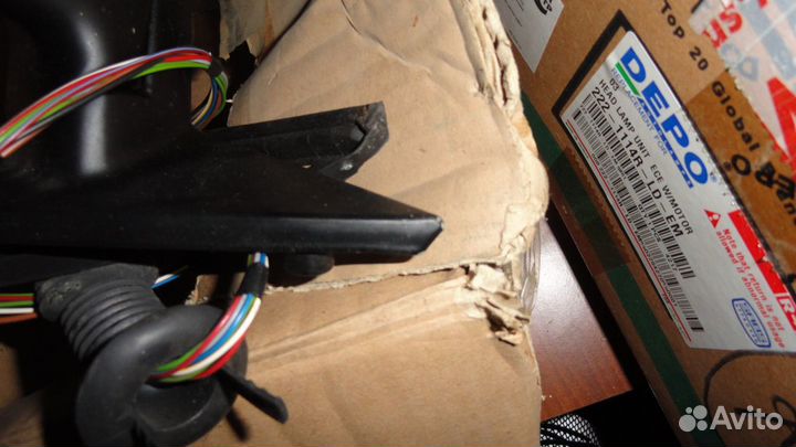 Наружное зеркало с обогревом левое Bmw E39