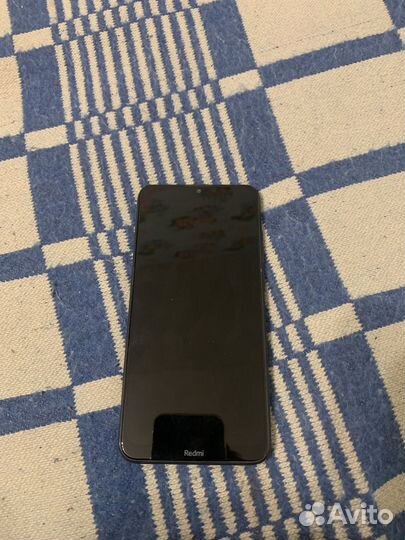 Xiaomi Redmi 8, 3/32 ГБ